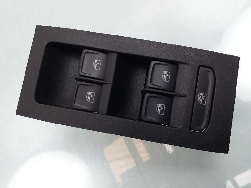 Recambio de mando elevalunas delantero izquierdo para skoda octavia combi (5e5) ambition referencia OEM IAM 5E0959857A  
