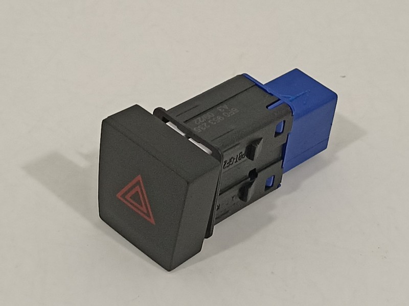 Recambio de warning para seat arona xperience referencia OEM IAM 6F0953235  