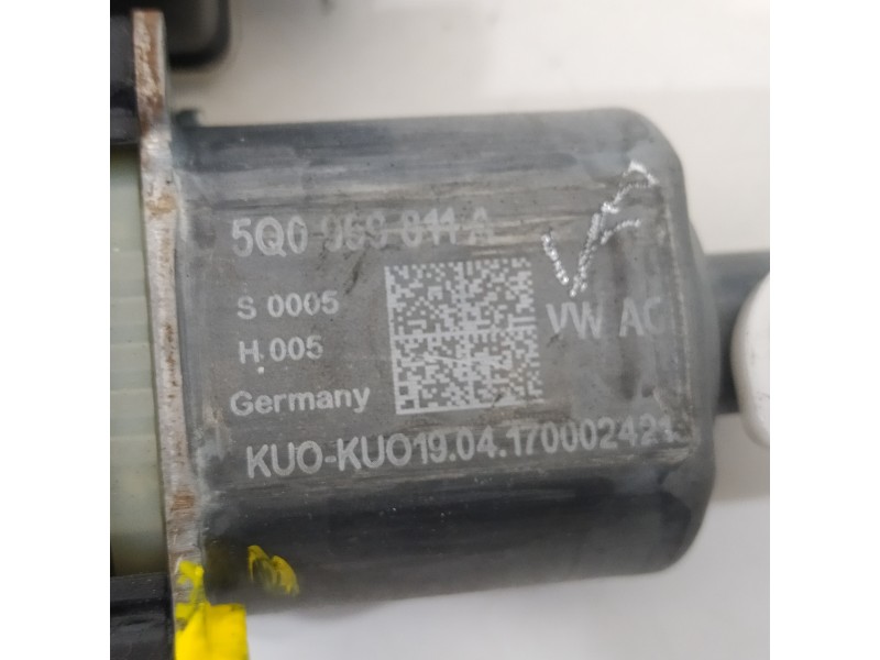 Recambio de elevalunas trasero izquierdo para skoda octavia combi (5e5) ambition referencia OEM IAM 5E0839461 5Q0959811A 