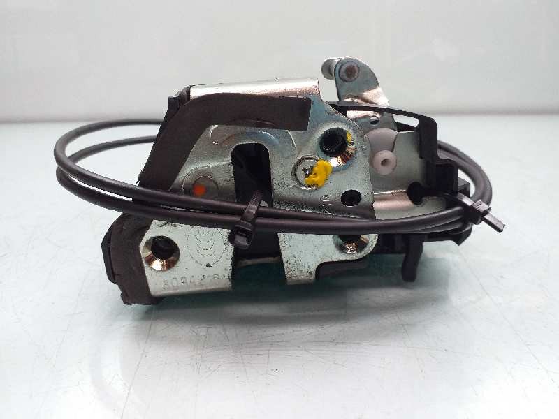 Recambio de cerradura puerta trasera derecha para toyota verso advance referencia OEM IAM 690500F031  