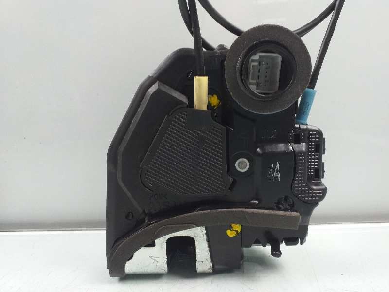 Recambio de cerradura puerta trasera izquierda para toyota verso advance referencia OEM IAM 690600F031  
