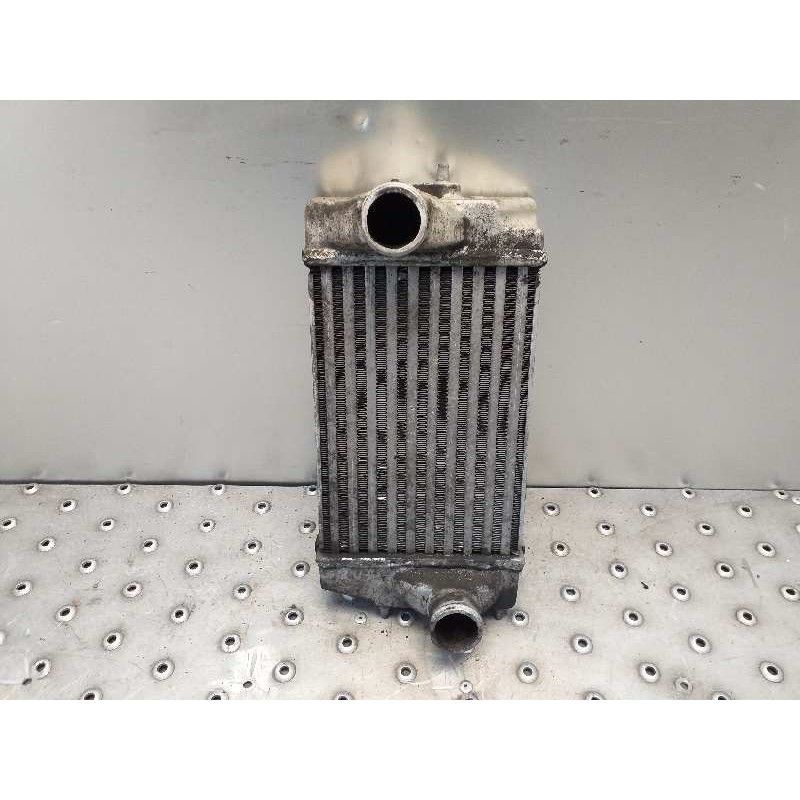 Recambio de intercooler para chrysler voyager (rg) 2.5 grand voyager limited warner bros referencia OEM IAM 1072868503A 83403D28