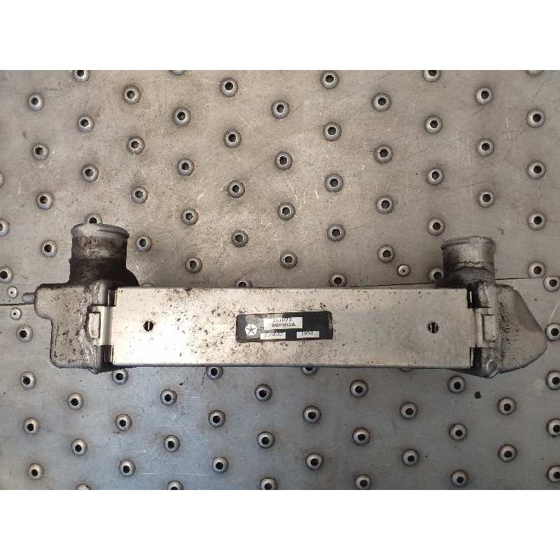 Recambio de intercooler para chrysler voyager (rg) 2.5 grand voyager limited warner bros referencia OEM IAM 1072868503A 83403D28