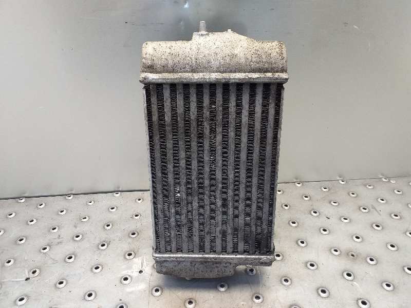 Recambio de intercooler para chrysler voyager (rg) 2.5 grand voyager limited warner bros referencia OEM IAM 1072868503A 83403D28