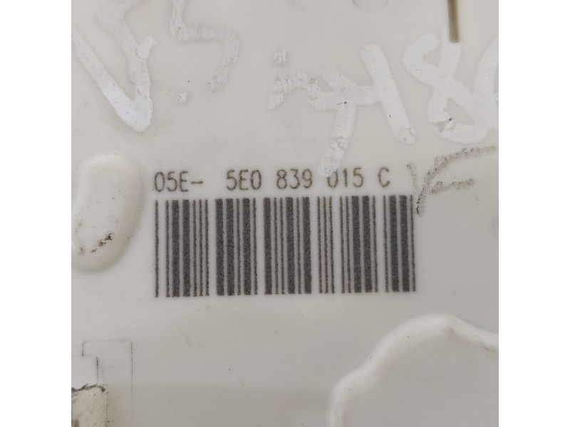 Recambio de cerradura puerta trasera izquierda para skoda octavia combi (5e5) ambition referencia OEM IAM 5E0839015C  