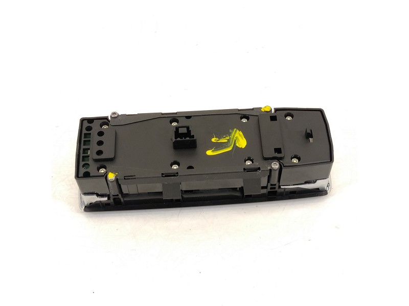 Recambio de mando elevalunas delantero izquierdo para mercedes-benz clase b (w246) b 200 cdi (246.208) referencia OEM IAM A16690