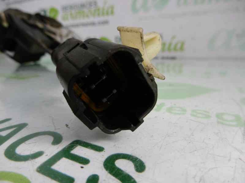 Recambio de cerradura puerta trasera izquierda para kia cerato 2.0 lx crdi familiar (5-ptas.) referencia OEM IAM   