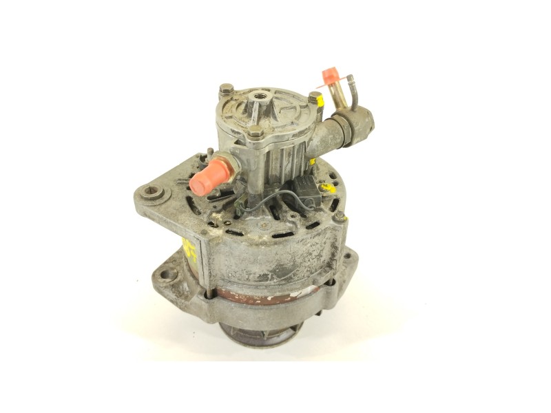 Recambio de alternador para nissan trade 100 referencia OEM IAM 9120335001  