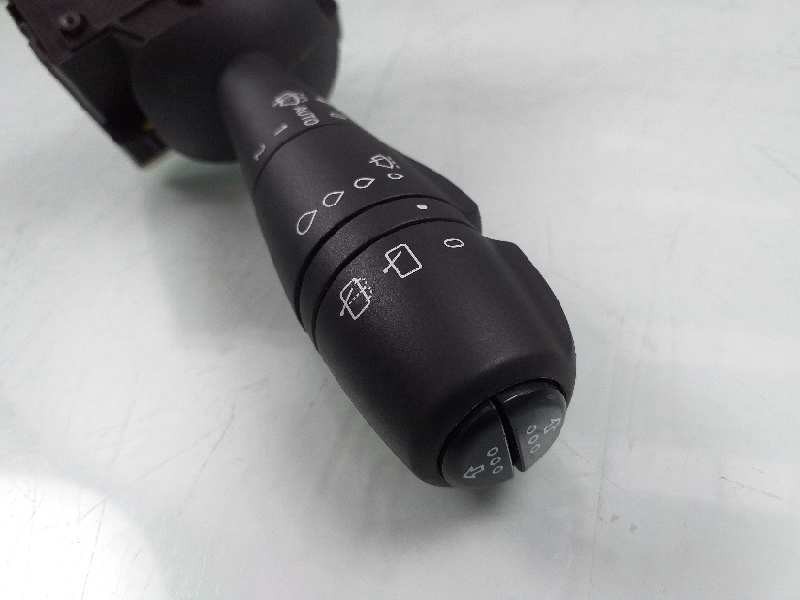 Recambio de mando limpia para renault clio iv zen referencia OEM IAM 255679150R 255679150R 