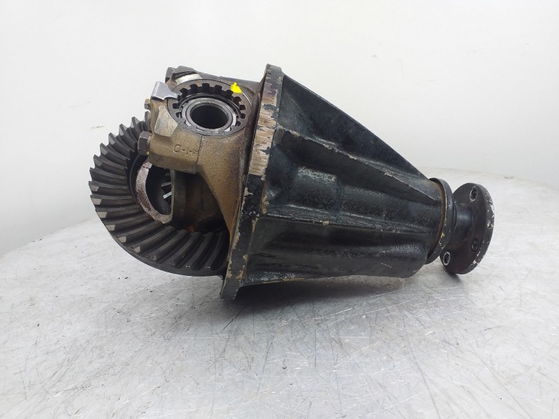 Recambio de diferencial trasero para nissan trade 100 referencia OEM IAM   