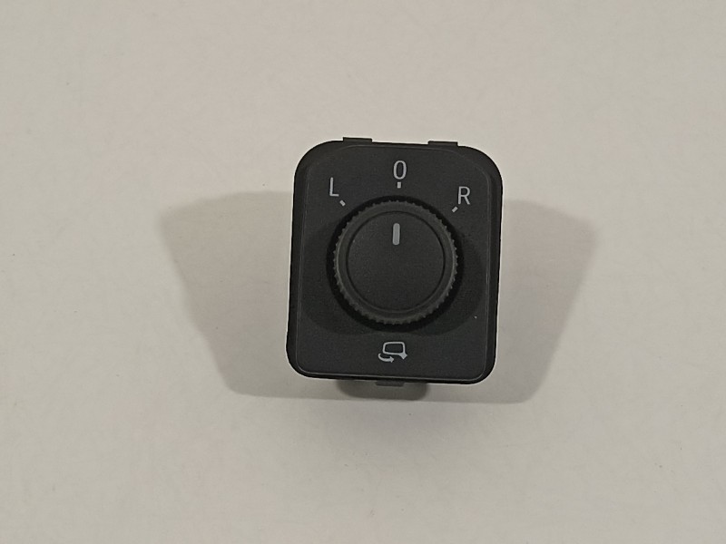 Recambio de mando retrovisor para seat arona xperience referencia OEM IAM 6F0959565  