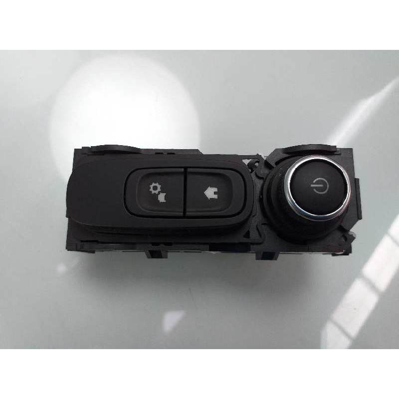 Recambio de mando multifuncion para renault clio iv zen referencia OEM IAM   