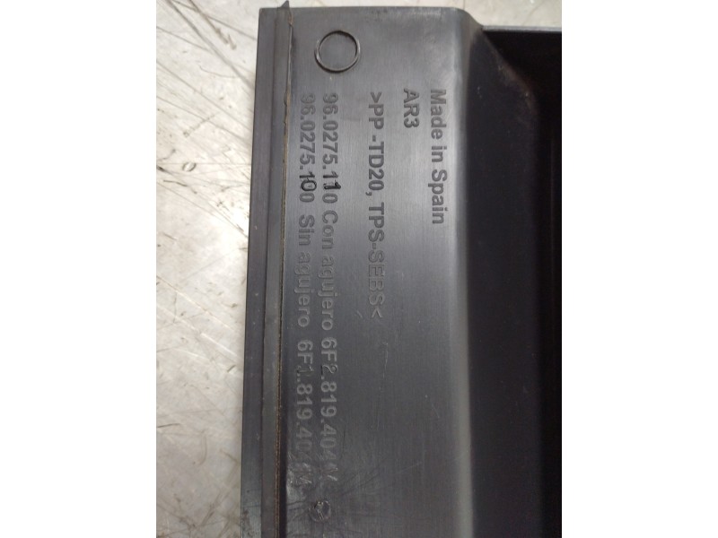 Recambio de torpedo para seat arona xperience referencia OEM IAM 6F1819403N 6F1819404M 