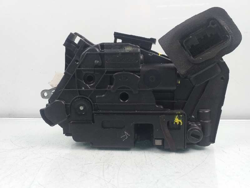 Recambio de cerradura puerta trasera derecha para skoda octavia lim. (5e3) ambition referencia OEM IAM 5E0839016A  