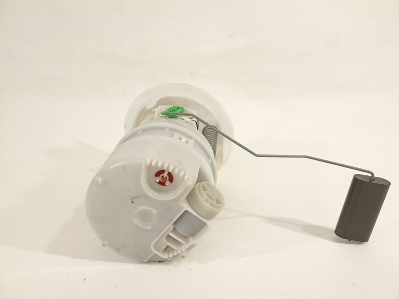 Recambio de bomba combustible para peugeot 308 premium referencia OEM IAM 9681234180  