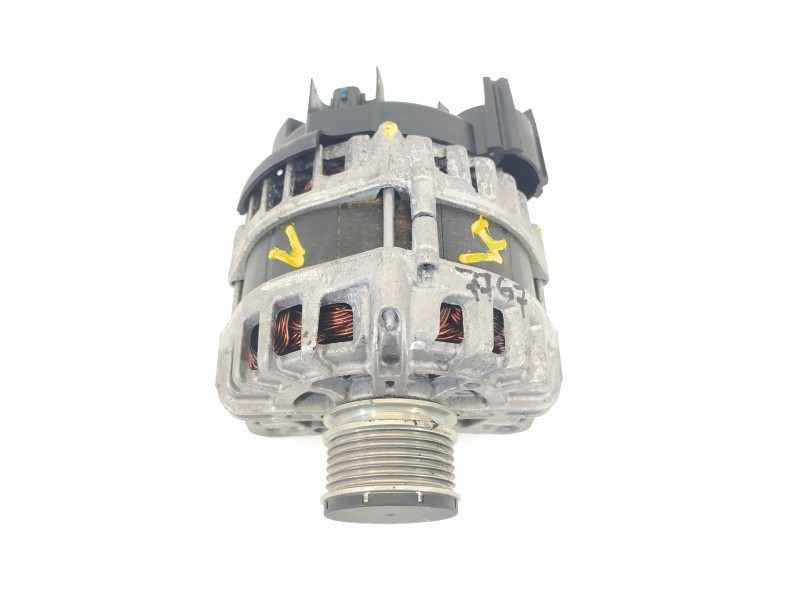 Recambio de alternador para dacia duster ii prestige 4wd referencia OEM IAM 231004402R 2717353B FG18T179