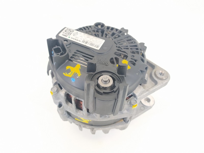 Recambio de alternador para dacia duster ii prestige 4wd referencia OEM IAM 231004402R 2717353B FG18T179
