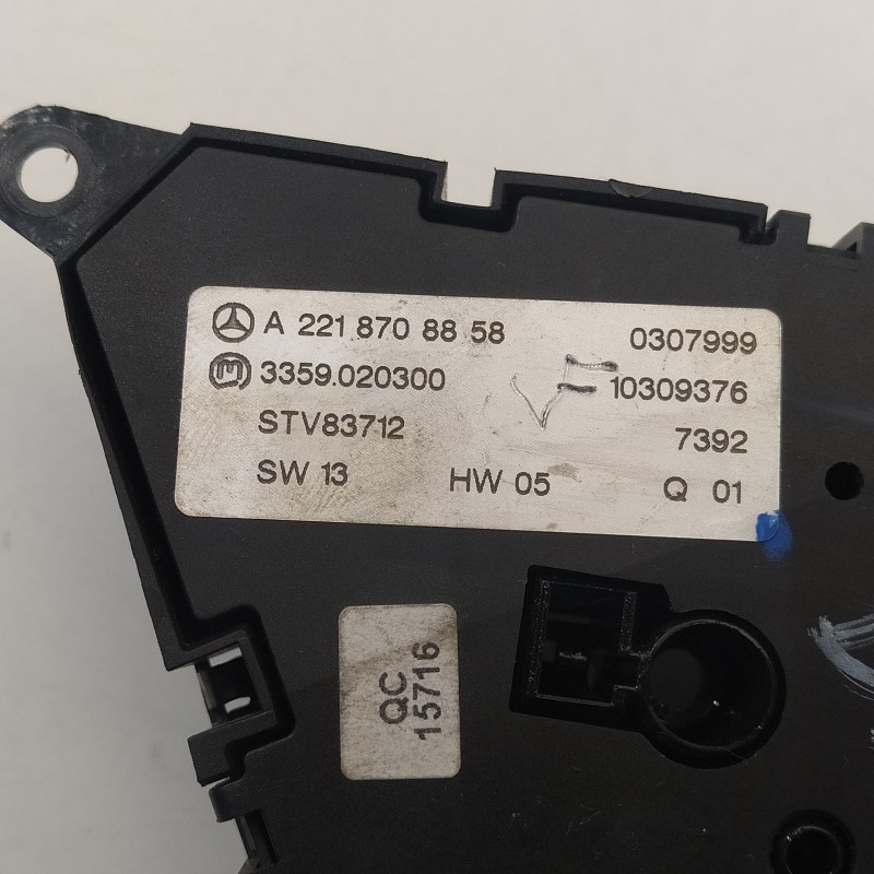 Recambio de mando multifuncion para mercedes-benz clase s (w221) berlina 500 l (221.171) referencia OEM IAM A2218708858  