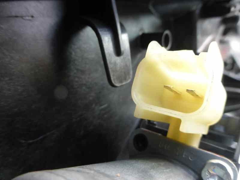 Recambio de elevalunas delantero derecho para ford fiesta (cb1) trend referencia OEM IAM 8A61A045H16AF 8A6114553A 0130822407