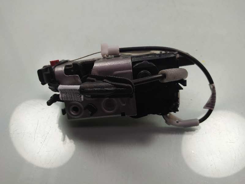 Recambio de cerradura puerta trasera izquierda para peugeot 2008 (--.2013) style referencia OEM IAM 9812501280  