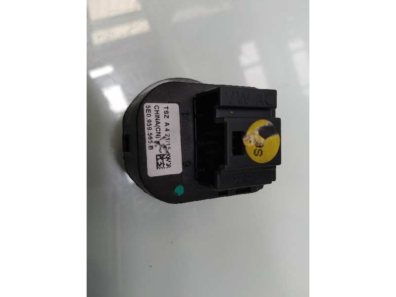 Recambio de mando retrovisor para skoda octavia lim. (5e3) ambition referencia OEM IAM 5E0959565B  