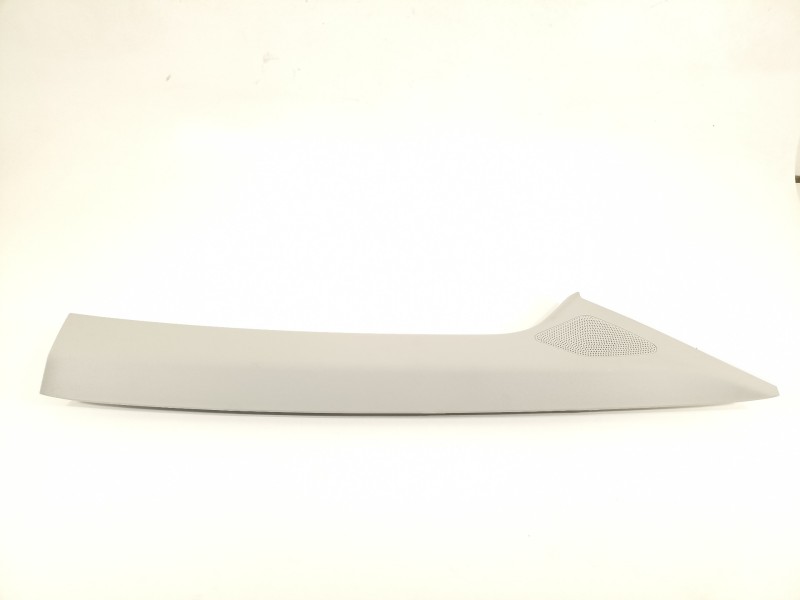 Recambio de moldura para seat arona xperience referencia OEM IAM 6F9867234  