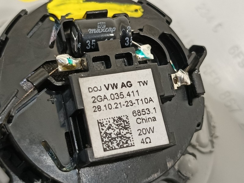 Recambio de moldura para seat arona xperience referencia OEM IAM 6F9867234  