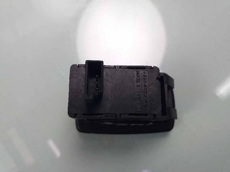 Recambio de mando elevalunas trasero derecho para bmw serie 3 berlina (e90) 335i referencia OEM IAM 6945874 15939900 