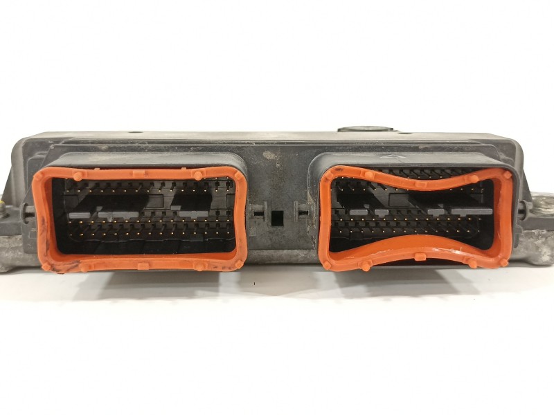 Recambio de centralita motor uce para suzuki swift berlina (mz) gl (3-ptas.) referencia OEM IAM 3392062J1  