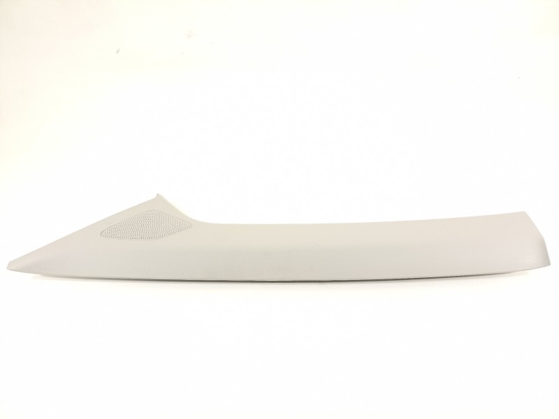 Recambio de moldura para seat arona xperience referencia OEM IAM 6F9867233  