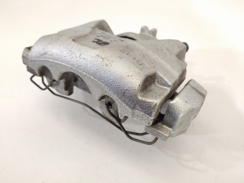 Recambio de pinza freno delantera izquierda para dacia duster ii prestige 4wd referencia OEM IAM   