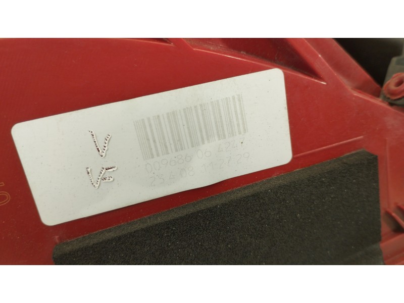 Recambio de piloto trasero derecho para audi a4 ber. (b8) básico referencia OEM IAM 8K5945096D  