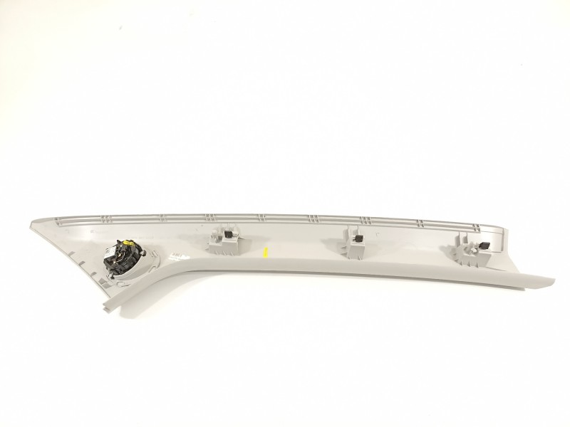 Recambio de moldura para seat arona xperience referencia OEM IAM 6F9867233  