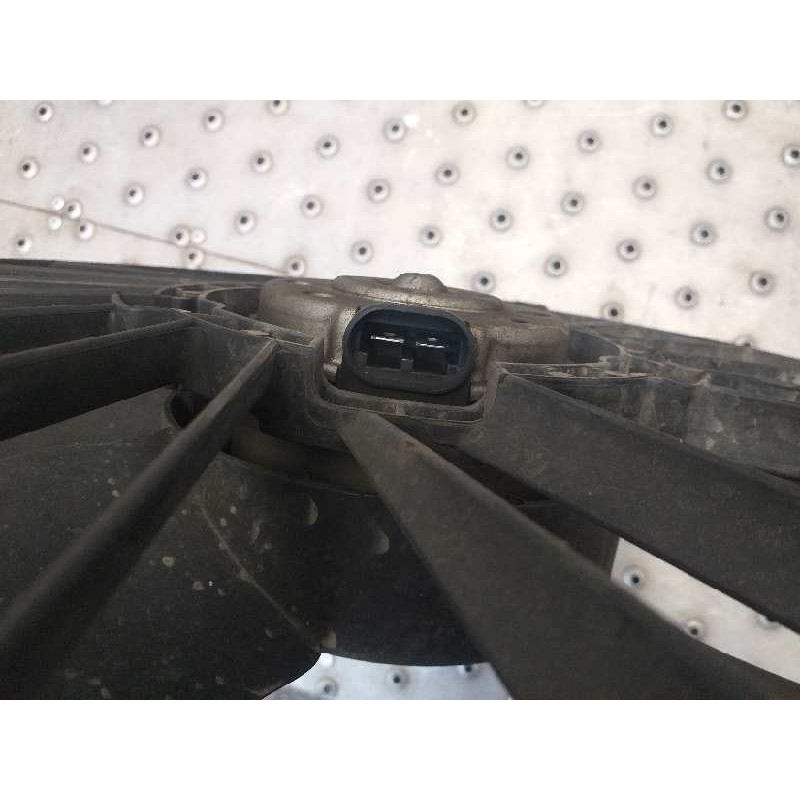 Recambio de electroventilador para renault kangoo furgón confort referencia OEM IAM 8200427466B  