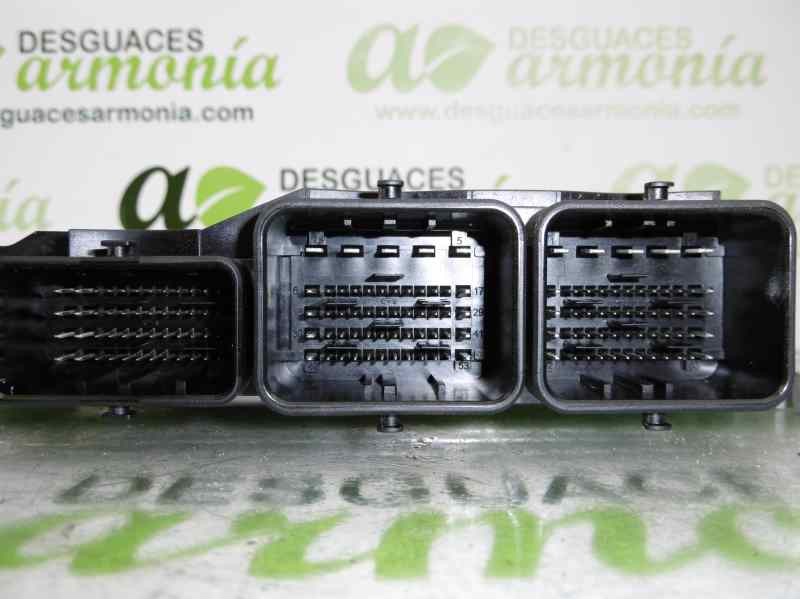 Recambio de centralita motor uce para citroën c3 exclusive referencia OEM IAM 9676830080 9666729580 0281017600