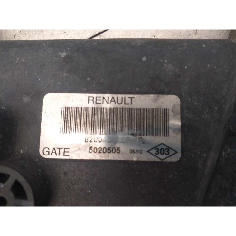 Recambio de electroventilador para renault kangoo furgón confort referencia OEM IAM 8200427466B  