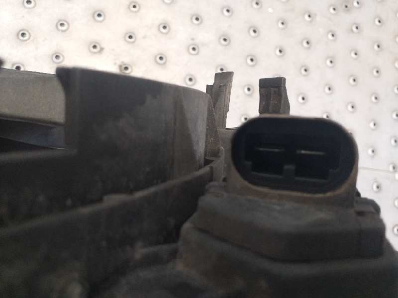 Recambio de electroventilador para renault kangoo furgón confort referencia OEM IAM 8200427466B  