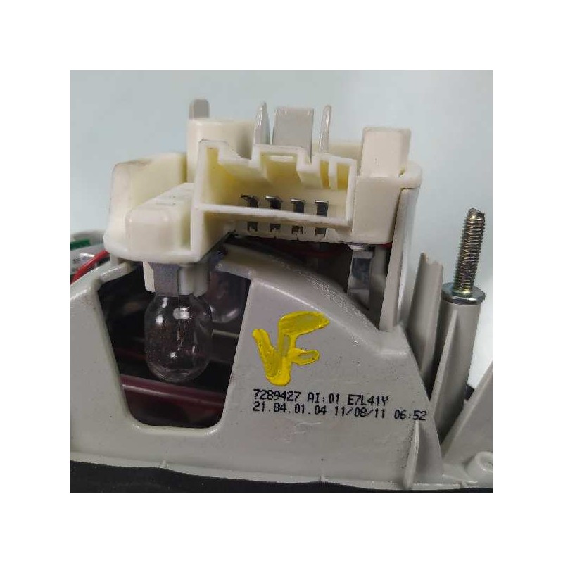 Recambio de piloto trasero izquierdo en porton para bmw serie 3 berlina (e90) 335i referencia OEM IAM 63214871733 7289427 