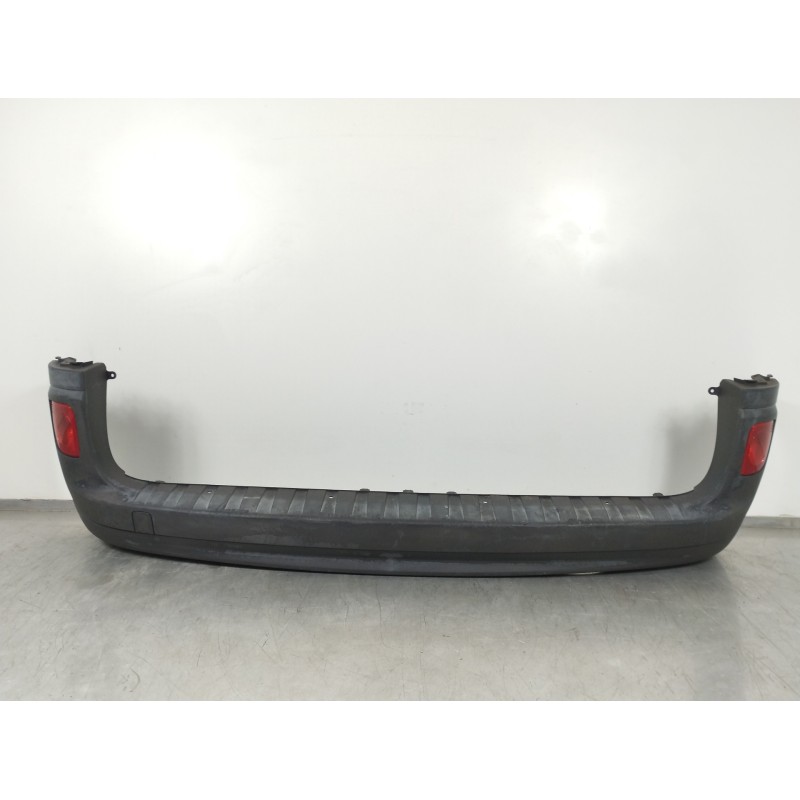 Recambio de paragolpes trasero para renault kangoo furgón confort referencia OEM IAM 8200436722  