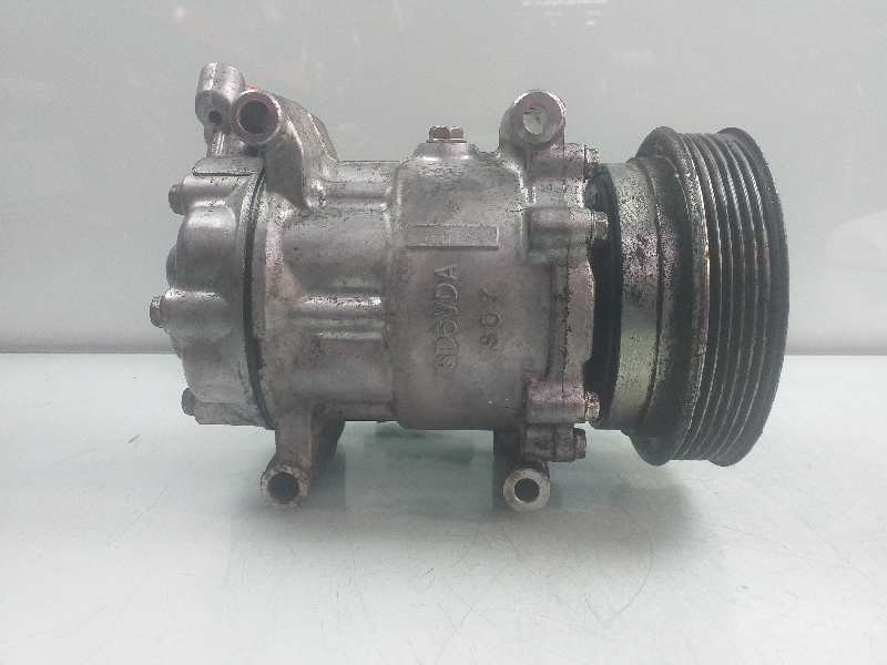 Recambio de compresor aire acondicionado para renault kangoo furgón confort referencia OEM IAM 8200953359 04069502061 