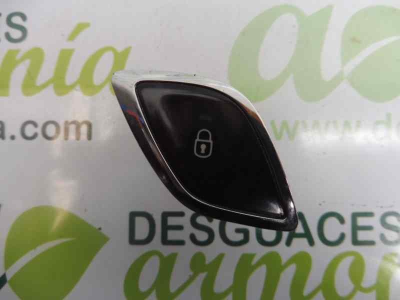 Recambio de mando multifuncion para citroën c3 exclusive referencia OEM IAM 96656596XU  