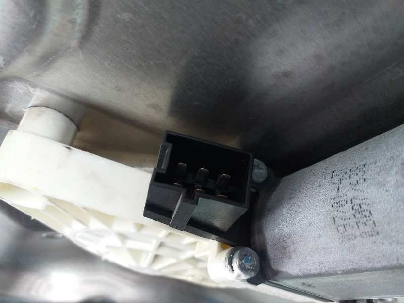 Recambio de elevalunas trasero derecho para mercedes-benz clase s (w221) berlina 500 l (221.171) referencia OEM IAM A2218203102 