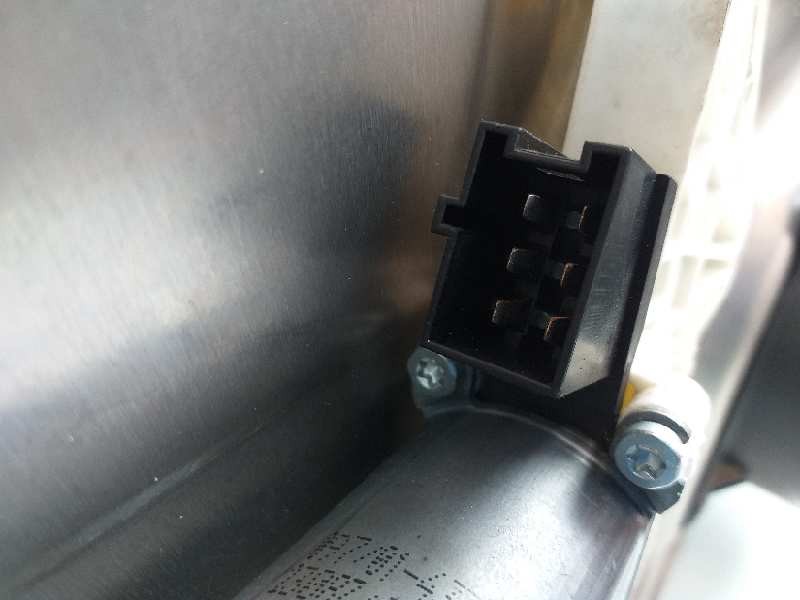 Recambio de elevalunas trasero izquierdo para mercedes-benz clase s (w221) berlina 500 l (221.171) referencia OEM IAM A221820310