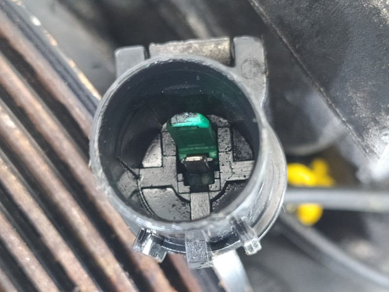 Recambio de compresor aire acondicionado para ssangyong kyron 200 xdi premium 4wd referencia OEM IAM 6641300115 791BA133584 