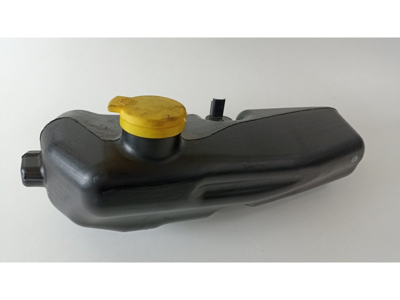 Recambio de deposito limpia para dacia duster ii prestige 4wd referencia OEM IAM 289107187R  