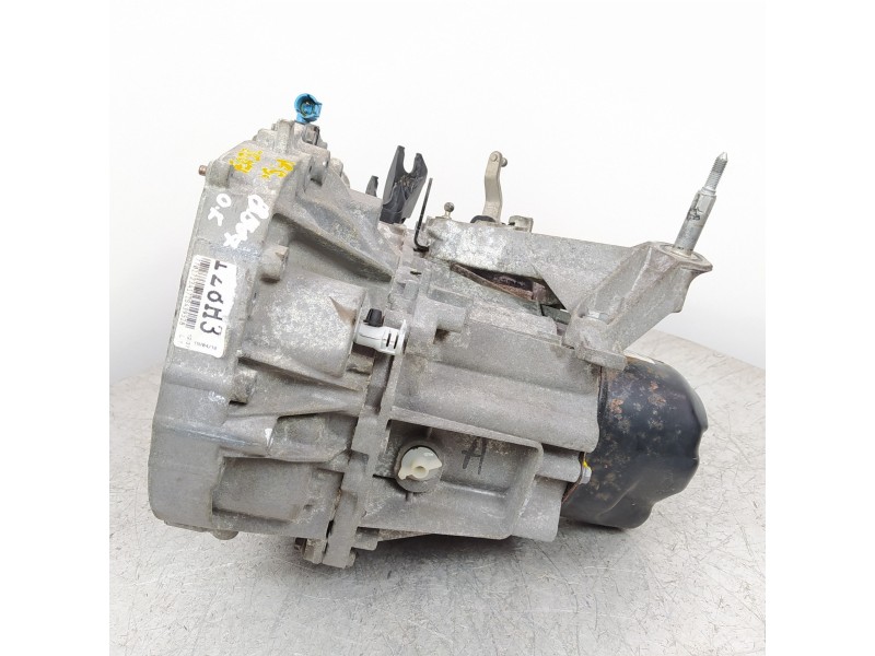 Recambio de caja cambios para renault clio iii style referencia OEM IAM JH3128  