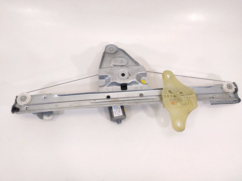 Recambio de elevalunas delantero derecho para dacia duster ii prestige 4wd referencia OEM IAM 807201952R 128001891D 