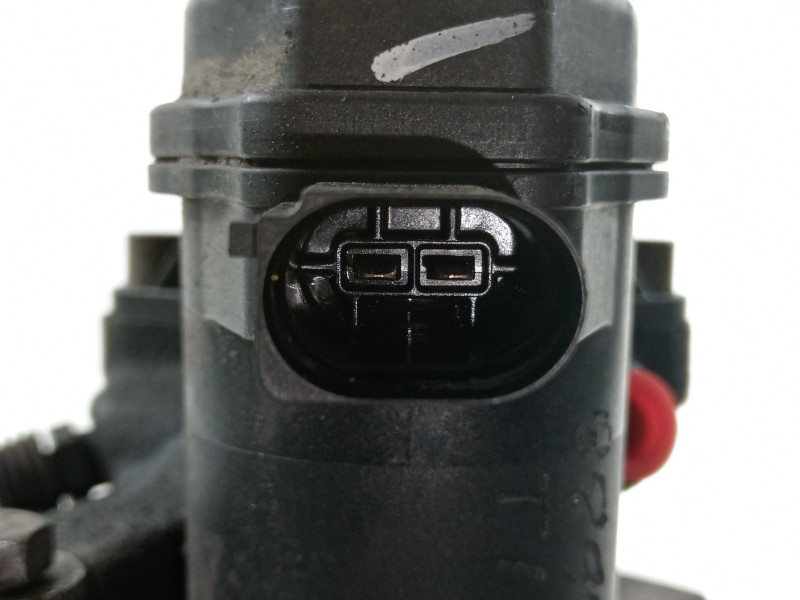 Recambio de pinza freno trasera izquierda para audi a4 ber. (b8) básico referencia OEM IAM 8K0615403E  