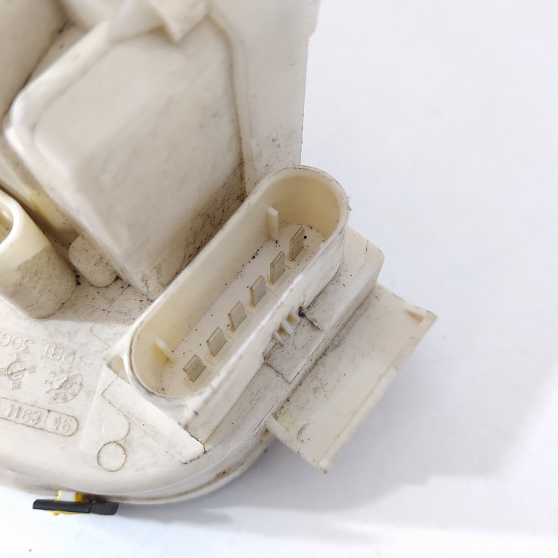 Recambio de cerradura puerta trasera izquierda para mercedes-benz clase s (w221) berlina 500 l (221.171) referencia OEM IAM A221