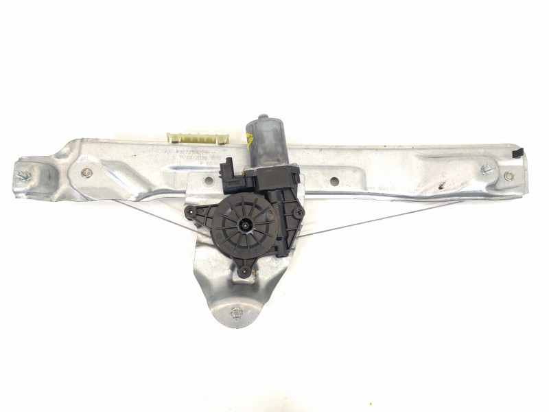 Recambio de elevalunas trasero izquierdo para dacia duster ii prestige 4wd referencia OEM IAM 827210622R  